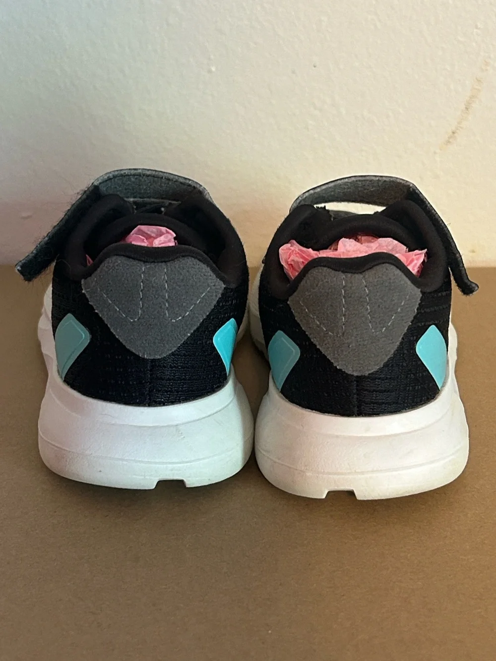 adidas like new